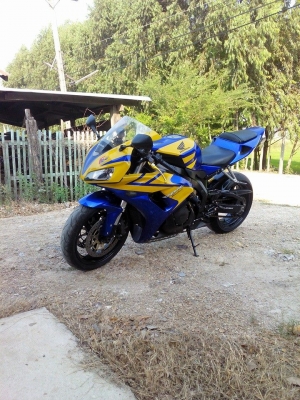 ขาย CBR1000rr 2006 สพมแท้ๆ เอกสารครบ เครื่องดีพร้อมลุยทริปหน้าหนาว ราคาเล้าใจ 194,000 (ต่อลองได้)