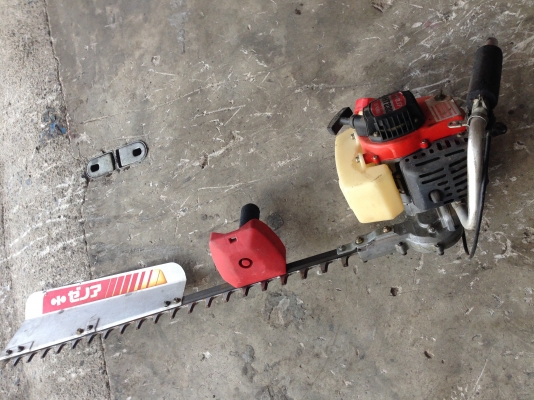 เครื่องตัดแต่งกิ่งไม้