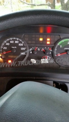 ขายดาวน์ 6 ล้อดั้ม หรือจะซื้อสดก็ได้. hino 175 แรง ปี 2557 จดทะเบียน 13/1/57 รุ่นล่าสุด