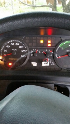 ขายดาวน์ 6 ล้อดั้ม หรือจะซื้อสดก็ได้. hino 175 แรง ปี 2557 จดทะเบียน 13/1/57 รุ่นล่าสุด