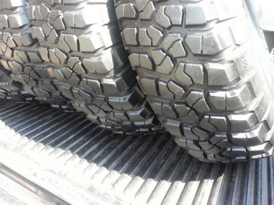 ขายยาง  BF km2  255 x 85 x 16