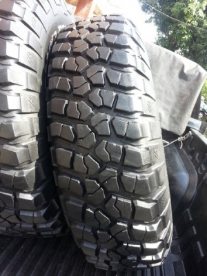 ขายยาง  BF km2  255 x 85 x 16