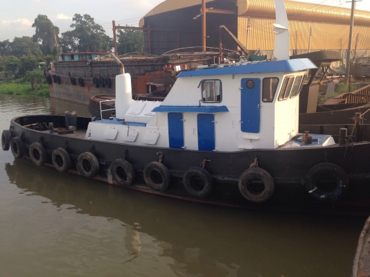 ขายเรือลากจูง เหล็ก
