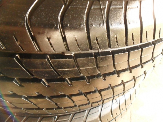 ยาง ดันล็อป185-60ขอบ15 (4เส้น1,500บ)ดอกหนามากT.092-9351644