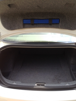 ขายด่วนครับ BMW SERIES 3 320D SE E90 AT ปี 2009 สีขาว เกียร์อัตโนมัติ, แอร์ ,วิทยุ, ล้อแมกซ์ , CD ,ABS, AIRBAG 10 ใบ ขายด่วนครับ BMW SERIES 3 320D SE E90 AT ปี 2009 สีขาว เกียร์อัตโนมัติ, แอร์ ,วิทยุ, ล้อแมกซ์ , CD ,ABS, AIRBAG 10 ใบ