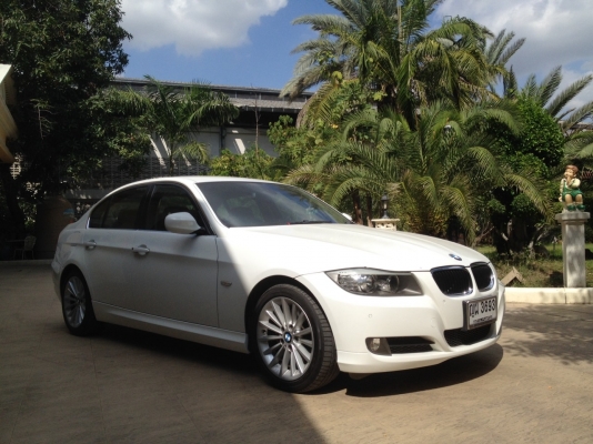 ขายด่วนครับ BMW SERIES 3 320D SE E90 AT ปี 2009 สีขาว เกียร์อัตโนมัติ, แอร์ ,วิทยุ, ล้อแมกซ์ , CD ,ABS, AIRBAG 10 ใบ ขายด่วนครับ BMW SERIES 3 320D SE E90 AT ปี 2009 สีขาว เกียร์อัตโนมัติ, แอร์ ,วิทยุ, ล้อแมกซ์ , CD ,ABS, AIRBAG 10 ใบ