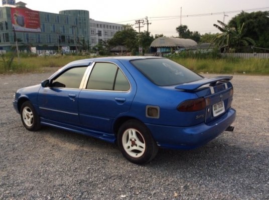 ขายรถนิสสัน ซันนี่ B14 ปี 97 เครื่อง 1.5 เกียร์ธรรมดา ติดแก๊ส LPG เพาเวอร์ กระจกไฟฟ้าทั้งคัน แอร์เย็นฉ่ำ เบาะกำมะหยี่เดิมๆสะอาด วิทยุCD/จอทีวี 7" สีเงามีริ้วรอย แม็กเดิมๆ ยางดี พร้อมใช้ ภาษีปี58 เอกสารพร้อม ขับกลับได้เลยครับ