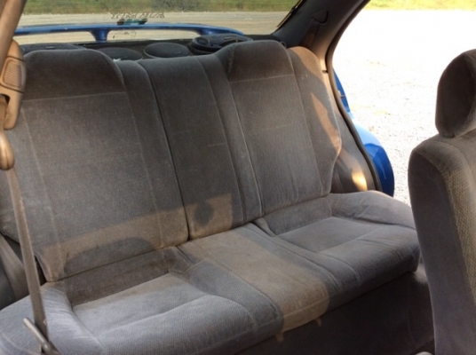 ขายรถนิสสัน ซันนี่ B14 ปี 97 เครื่อง 1.5 เกียร์ธรรมดา ติดแก๊ส LPG เพาเวอร์ กระจกไฟฟ้าทั้งคัน แอร์เย็นฉ่ำ เบาะกำมะหยี่เดิมๆสะอาด วิทยุCD/จอทีวี 7" สีเงามีริ้วรอย แม็กเดิมๆ ยางดี พร้อมใช้ ภาษีปี58 เอกสารพร้อม ขับกลับได้เลยครับ