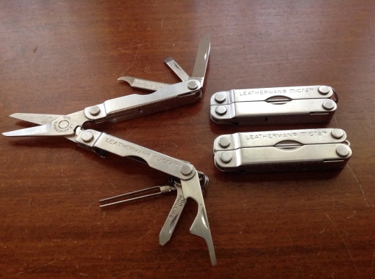 ขายอุปกรณ์เดินป่าเอนกประสงค์ LEATHERMAN MICRA ชิ้นละ