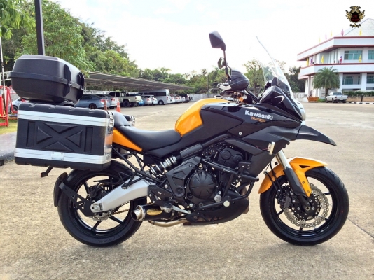 KAWASAKI VERSYS 650cc ABS ปี2012 แต่งเต็มคัน ทะเบียนพร้อมโอน 245,000 -