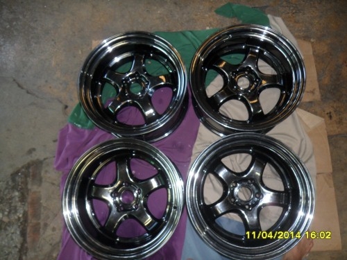 ขอบ 18หน้า 9.5 หลัง 10.5  K.Ae 088-8759838