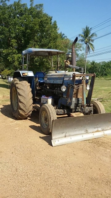 รถไถฟอร์ด 6610 อยากขาย รถไถฟอร์ด 6610 อยากขาย