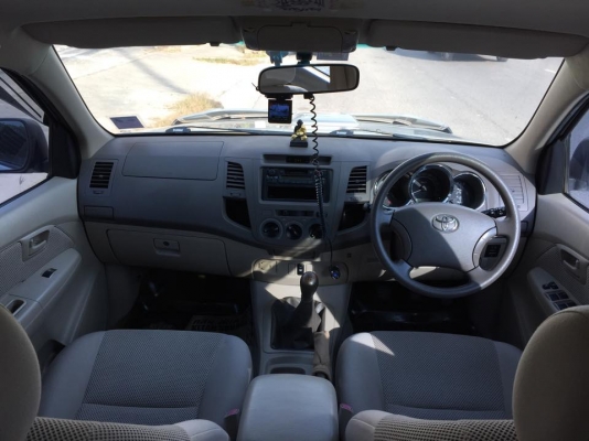 toyota วีโก้ ปี2005 2.5E มือเดียวป้ายแดง toyota วีโก้ ปี2005 2.5E มือเดียวป้ายแดง