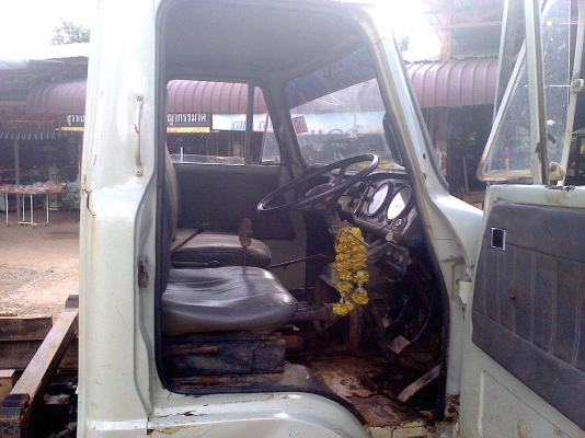 ขายรถ 6 ล้อ Hino KM500 เจ้าของขายเอง