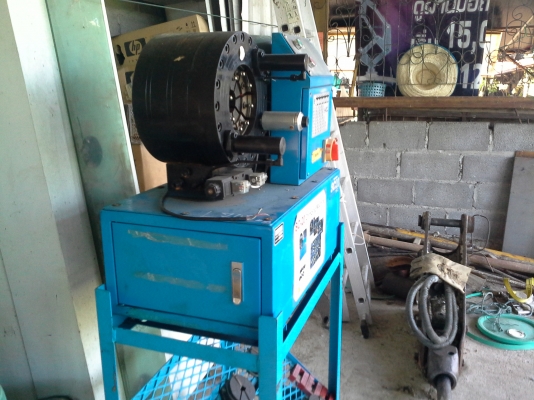 ขายเครื่องย้ำหัวสายไฮโดรลิกยังไม่เคยใช้งาน  เครื่องใหม่  นำเข้า  TYPE  : CRIMPING.MACHINE-SUN
