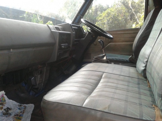 หกล้อisuzuเครื่อง115เกียร์ร็อคพวงมาลัยพาวเวอร์คันซีสวยช่วงล่างFพร้อมใช้งาน หกล้อisuzuเครื่อง115เกียร์ร็อคพวงมาลัยพาวเวอร์คันซีสวยช่วงล่างFพร้อมใช้งาน