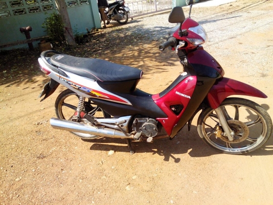 เวฟ100สองคัน