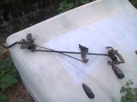 ตัวล๊อคหัวเก๋งมิตซูบิชิFUSO 10ล้อ ขาย2,800บาท