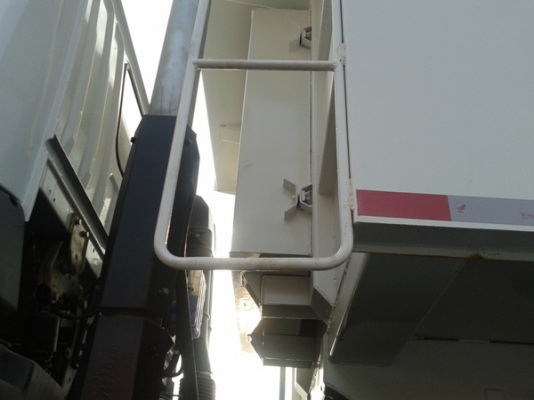 รถดัมพ์เหมือง 32 ตัน ติดต่อคุณนริศ 081-733-5156 รถดัมพ์เหมือง 32 ตัน ติดต่อคุณนริศ 081-733-5156