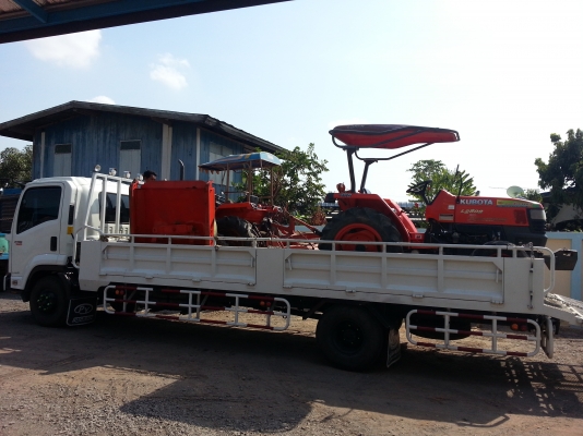 คูโบต้า L2808 4 WD 2 เพลาพร้อมผาน 5 เดิมๆพร้อมใช้งานรถสวยมาก