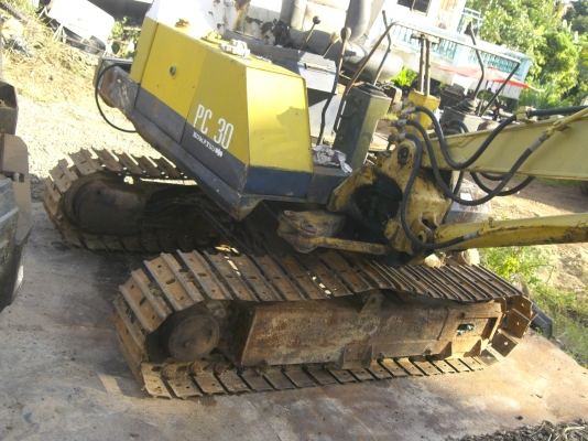 แบ็คโฮเล็ก