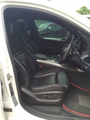 ขายด่วน BMW X6 DIESEL 3.0 ปี2010 สีขาวแท้