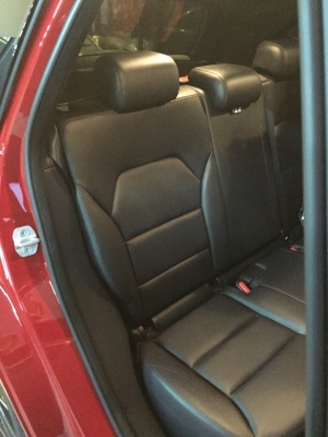 ขาย BENZ B180 ปี 2013 สีแดงสด หายากมาก รุ่น top สุดของรุ่น 180