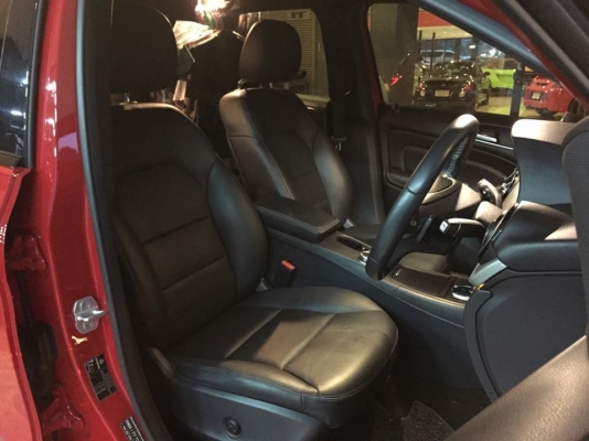 ขาย BENZ B180 ปี 2013 สีแดงสด หายากมาก รุ่น top สุดของรุ่น 180