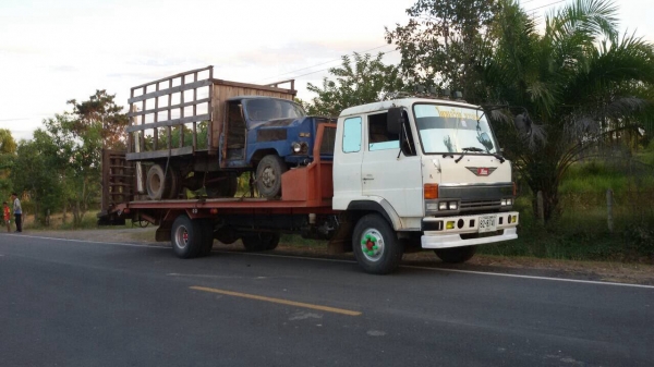 ขายรถ อีแต๋น 6ล้อเครื่อง อีซุซุ TX-120แรง ถูกๆ