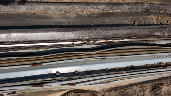 ขายเมทัลชีตโลละ 15 บาท