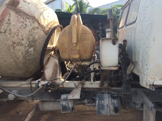 ขายรถ6ล้อHINO-FD โม่ปูน พร้อมใช้งานราคาถูก ทะเบียน ม.79