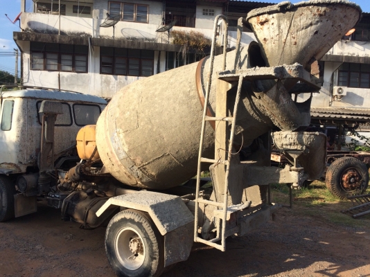 ขายรถ6ล้อHINO-FD โม่ปูน พร้อมใช้งานราคาถูก ทะเบียน ม.79