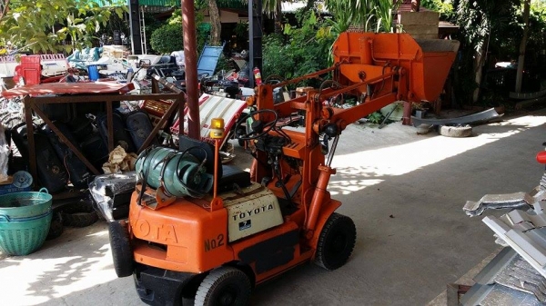 รถตัก TOYOTA เก่าญี่ปุ่น สภาพสวย 2 ระบบ แก๊สและน้ำมัน รถพร้อมใช้งาน