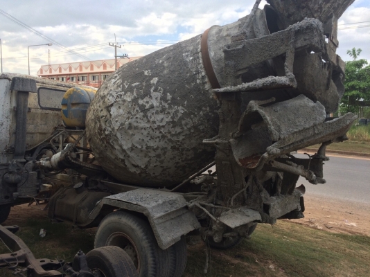 ขายรถ6ล้อHINO-FC โม่ปูน พร้อมใช้งานราคาถูก ไม่มีทะเบียน