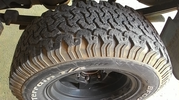 ขายยางbf all 265/70/16 ปี08