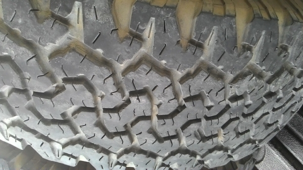 ขายยางbf all 265/70/16 ปี08