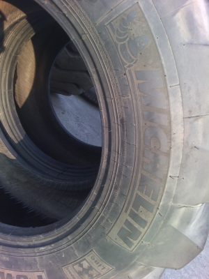 ยางขนาด 400/80-24(15.5/80-24) MICHELIN ราคาถูกครับ ยางขนาด 400/80-24(15.5/80-24) MICHELIN ราคาถูกครับ