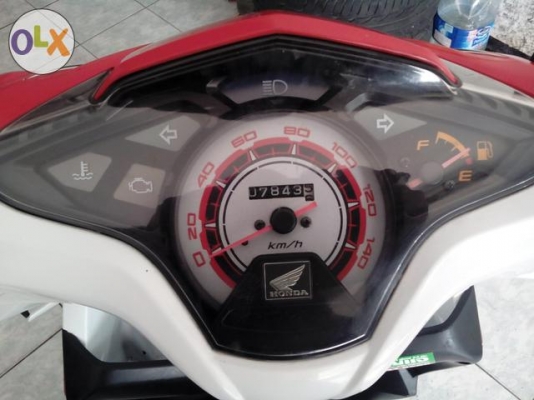 ขออนุญาติขาย Honda Click 110i วิ่ง 7,xxx บ้านๆเดิมๆ โอนให้ฟรีครับ