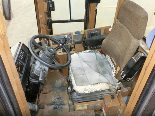 ขายรถตักล้อยาง CAT966F-2