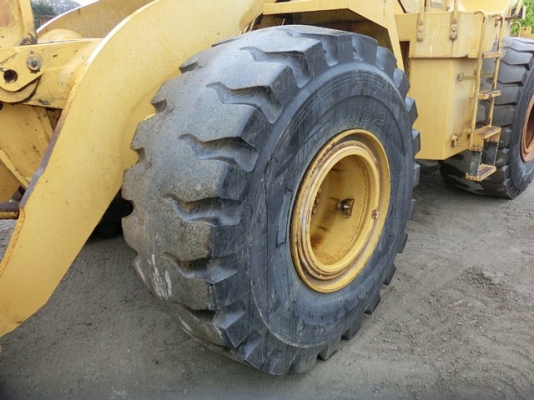 ขายรถตักล้อยาง CAT966F-2