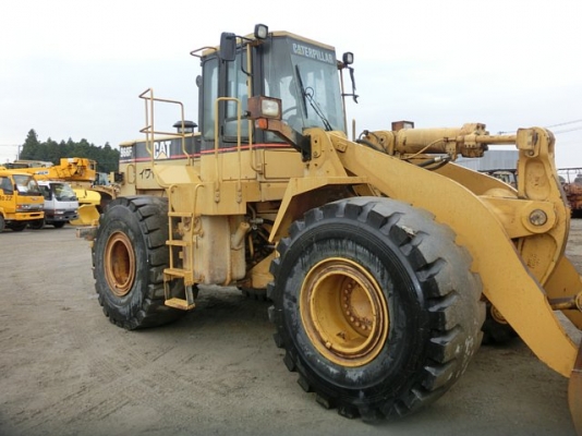 ขายรถตักล้อยาง CAT966F-2