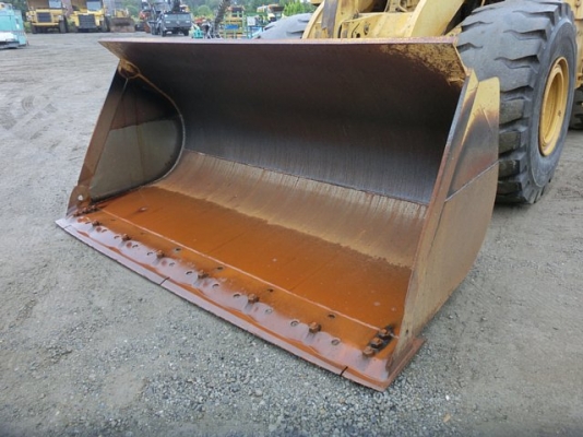 ขายรถตักล้อยาง CAT966F-2