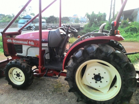 YANMAR EF352T อุปกรณ์ครบหน้าหลัง รถสวยสภาพดี ชั่วโมงทำงานน้อย อ.แกลง จ.ระยอง ราคาโทรสอบถาม 0818618678