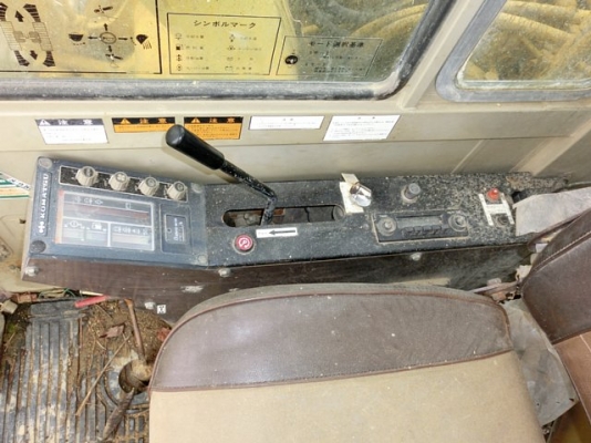 ขายรถแบคโฮ KOMATSU PC120-3 : 25736