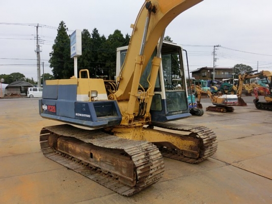 ขายรถแบคโฮ KOMATSU PC120-3 : 25736