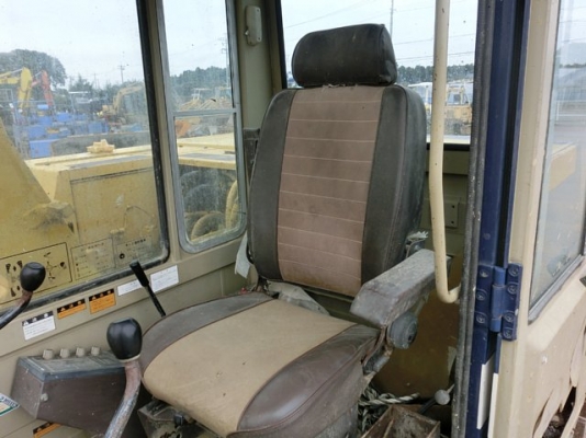 ขายรถแบคโฮ KOMATSU PC120-3 : 25736