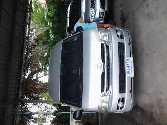 รถตู้แต่ง VIP ปี08 สภาพสวย รถตู้แต่ง VIP ปี08 สภาพสวย