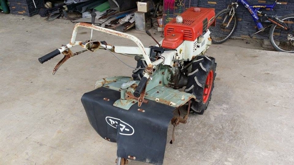 รถไถเดินตาม YANMAR  ขนาด 8 แรง เครื่องยนต์ดีเซล เก่าญี่ปุ่น   เครื่องยนต์ติดง่าย  สภาพดีพร้อมใช้งาน