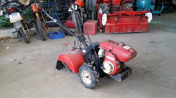 รถพรวนดินเดินตาม MITSUBISHI   ขนาด 3.5 แรง เก่าญี่ปุ่น พร้อมชุดพรวนดิน สภาพดี