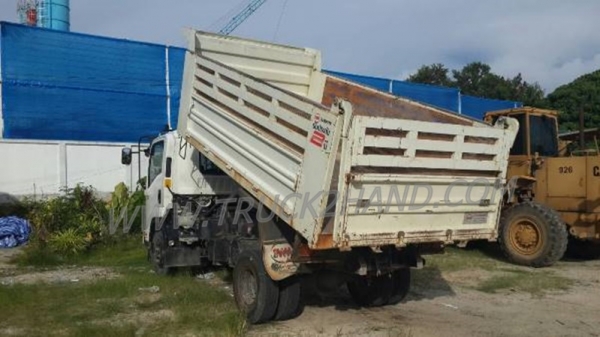 รถบรรทุก 6 ล้อดัมพ์ ISUZU รุ่น FRR 210 แรงม้า ปีจดทะเบียน 2554 รถบรรทุก 6 ล้อดัมพ์ ISUZU รุ่น FRR 210 แรงม้า ปีจดทะเบียน 2554